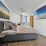 Nora Turmhaus Am Bergheider Appartement *